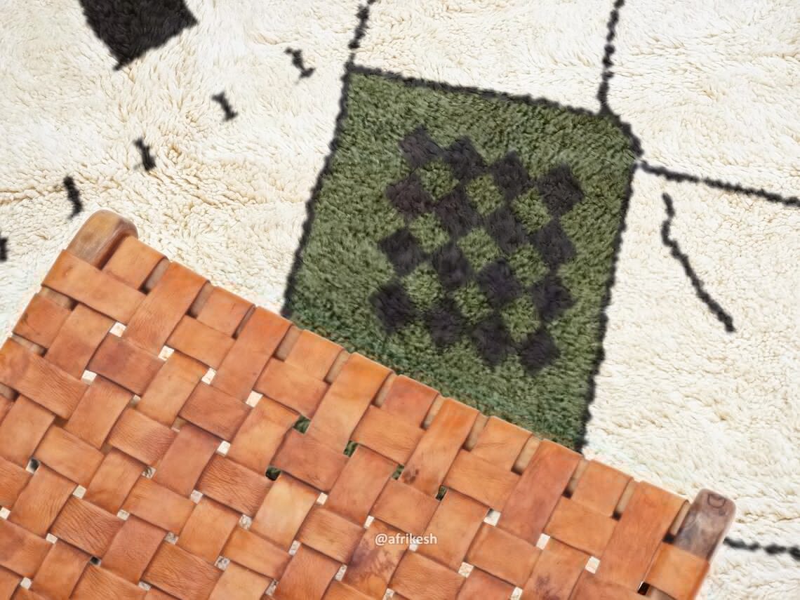 Laleh– Moroccan Beni Ourain Rug Green and White – Custom Geometric Berber Rug - Image 10