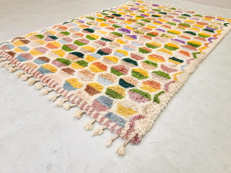 Medina– Beni Ourain Colorful Rug  – White and Purple Geometric Rug | Moroccan Handmade Custom Carpet - Image 3