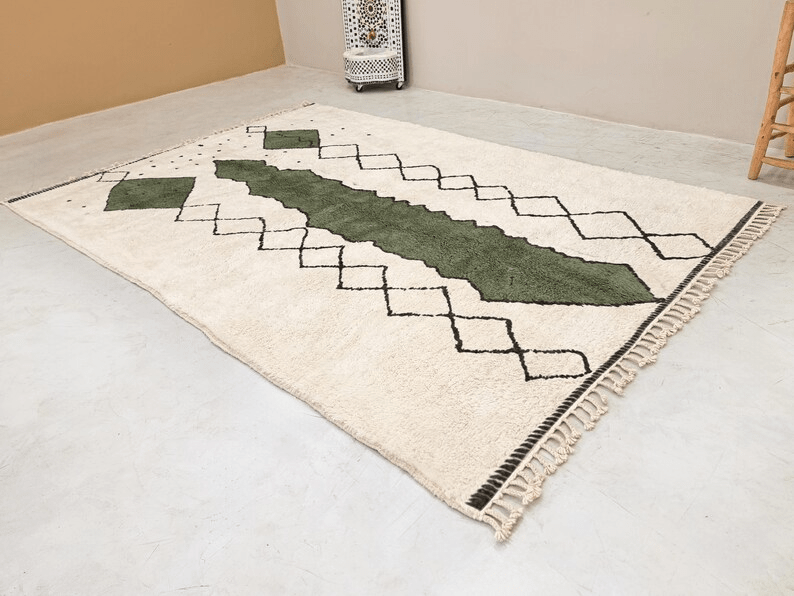 Najat– Moroccan Beni Ourain white and Green Rug – Custom Geometric Rug - Image 3
