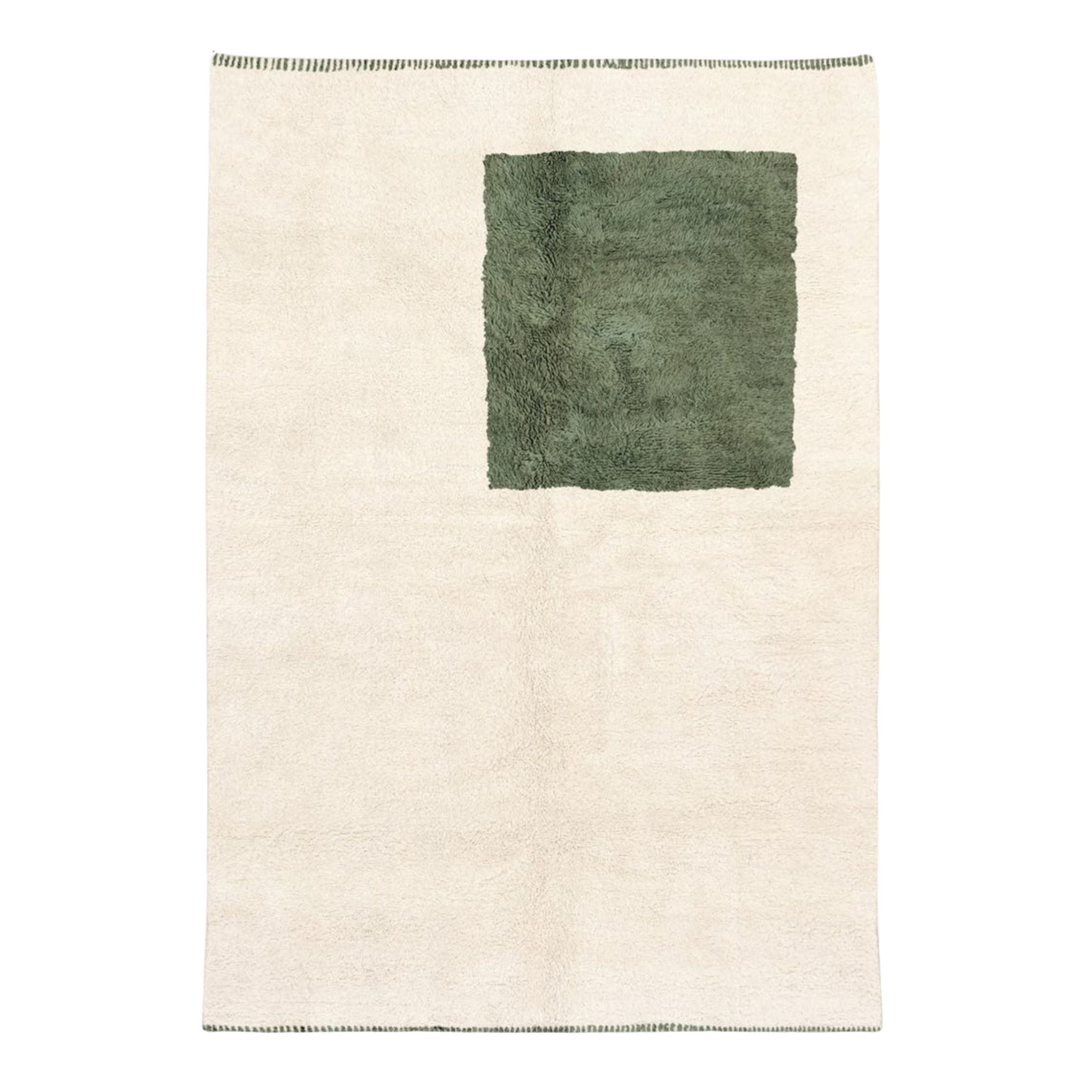 Nouran– Moroccan Beni Ourain Rug Green and White – Custom Geometric Rug