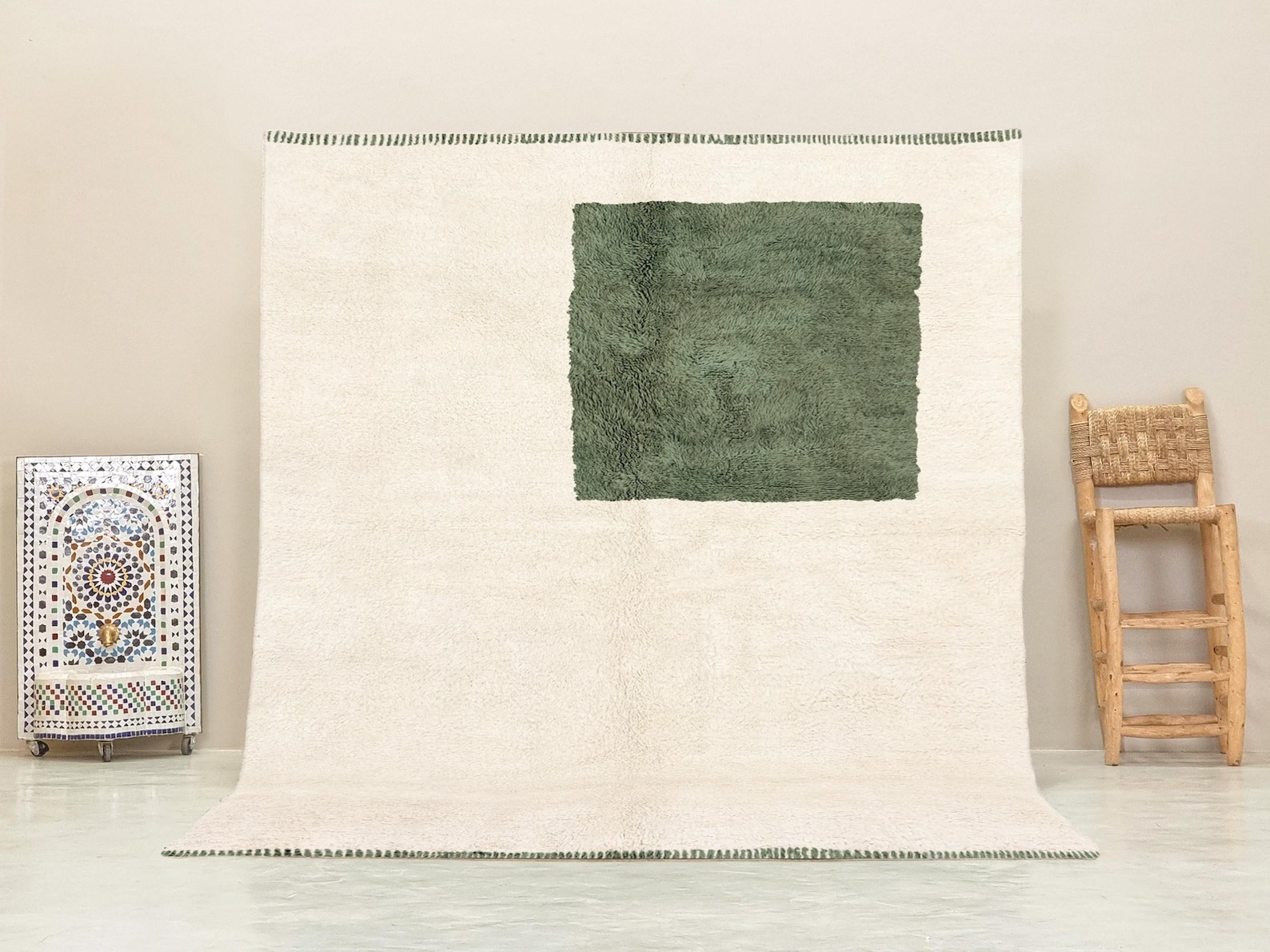 Nouran– Moroccan Beni Ourain Rug Green and White – Custom Geometric Rug - Image 2