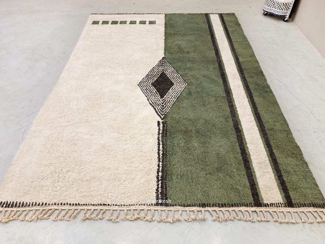 Zayd– Moroccan Beni Ourain Rug Green and White – Custom Geometric Berber Rug - Image 2