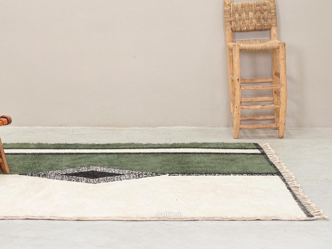 Zayd– Moroccan Beni Ourain Rug Green and White – Custom Geometric Berber Rug - Image 7