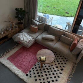 DALIA – Pink & White Carpet-Moroccan Beni Ourain Dotted Custom Rugs