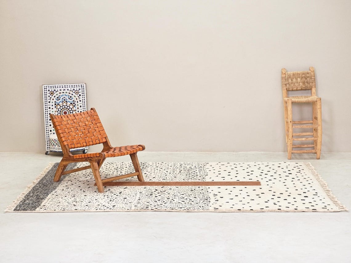 LAYTH – Beni Ourain Custom Moroccan Rug – White and Brown Dotted Rug - Image 6