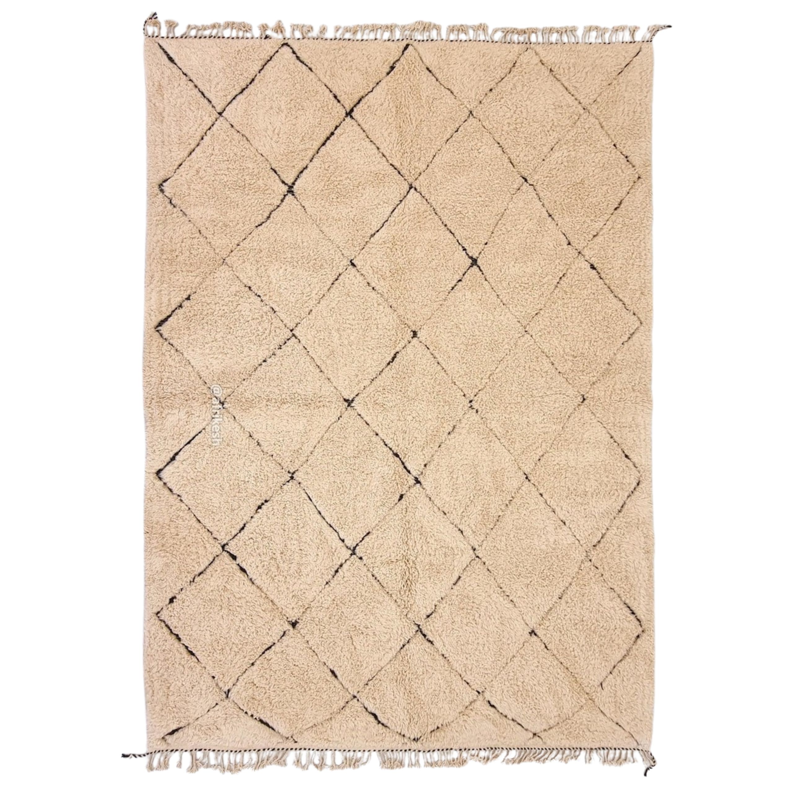 Tazirit– Moroccan Beni Ourain Beige Rug – Custom Geometric Rug
