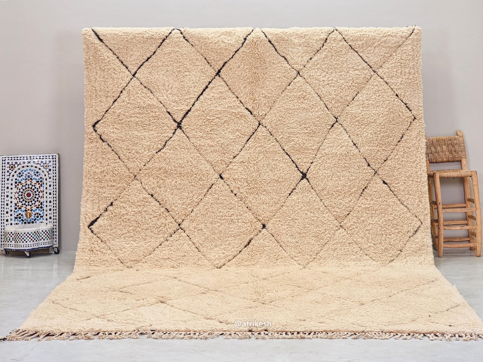 Tazirit– Moroccan Beni Ourain Beige Rug – Custom Geometric Rug - Image 2
