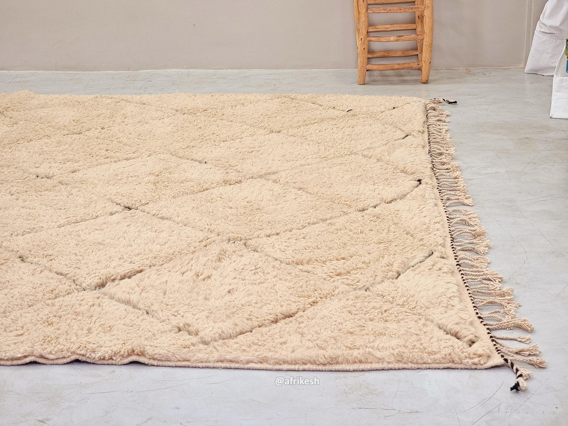Tazirit– Moroccan Beni Ourain Beige Rug – Custom Geometric Rug - Image 6