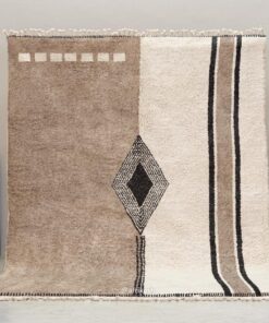 Alternative view of Zayd– Moroccan Beni Ourain Rug Beige and White – Custom Geometric Berber Rug
