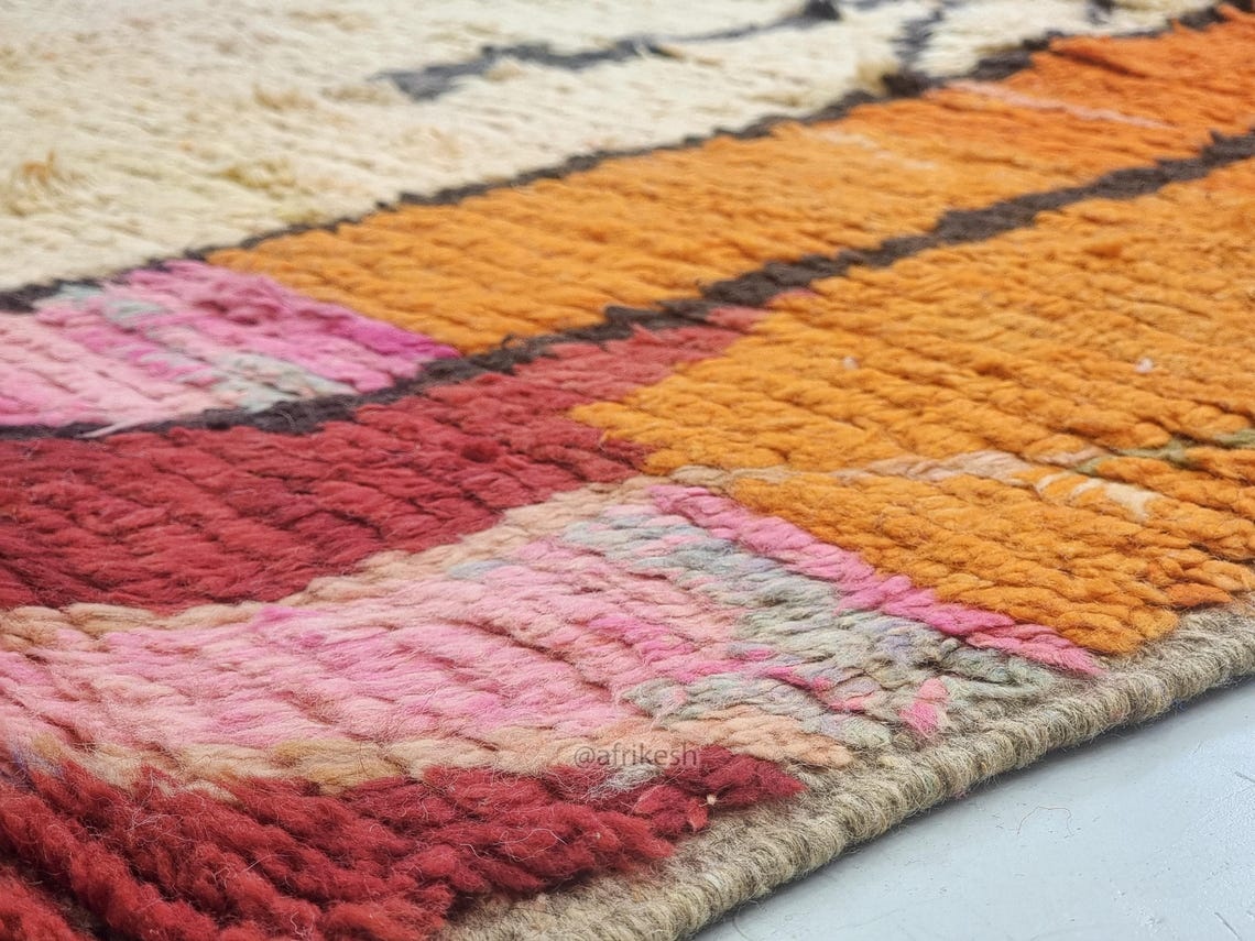 Tinhinan- Cream and Pink Moroccan Rug - Vintage Boujaad Rug 5x8 - Image 5