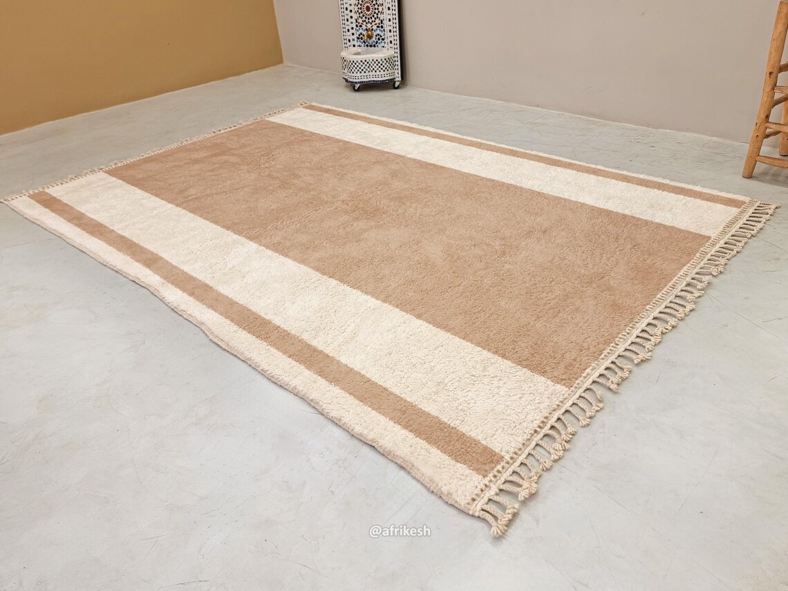 Abrid - Beni Ourain Beige And White Rug - Moroccan Striped Carpet - Image 3